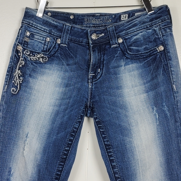 Miss Me embroidered studded rhinestone cropped jeans JE34GC4 size 28 - Picture 3 of 14